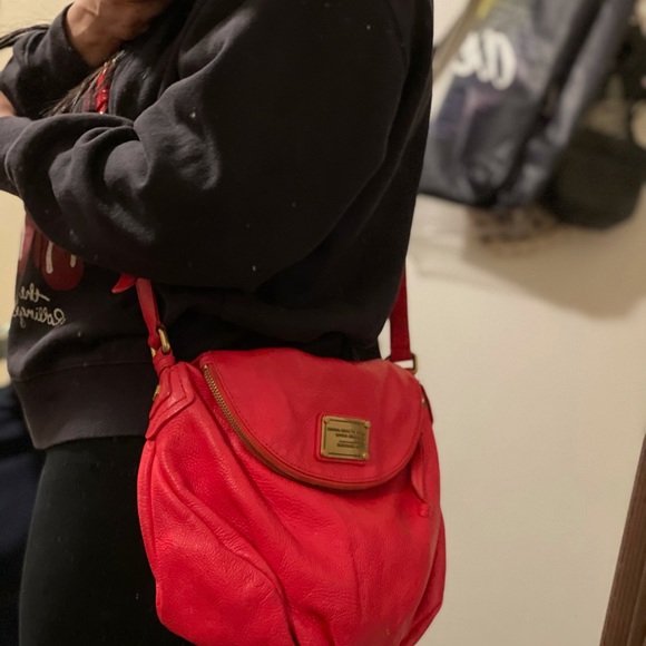 Marc Jacobs messenger purse - Picture 8 of 9